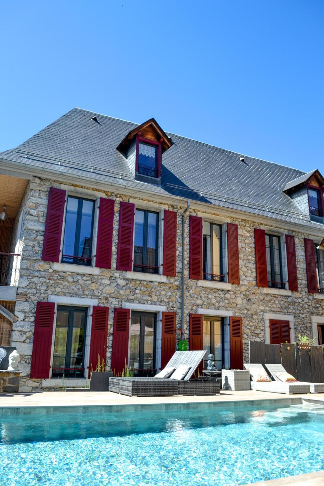 A Nouste Chambres D'Hotes Et Gite Only Adults كامبان المظهر الخارجي الصورة