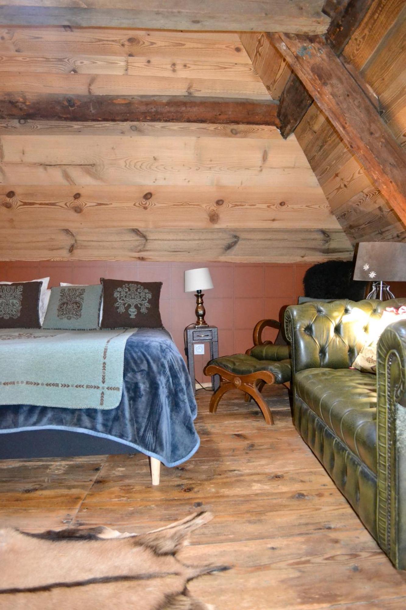 A Nouste Chambres D'Hotes Et Gite Only Adults كامبان المظهر الخارجي الصورة