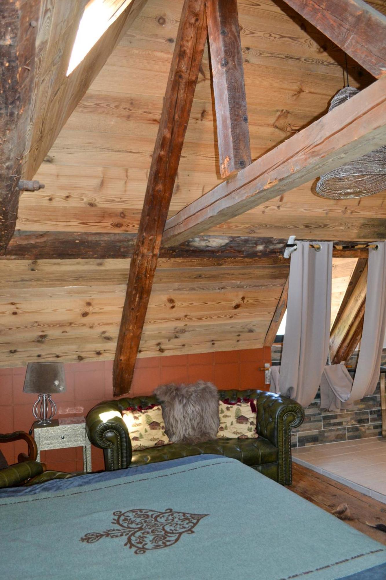A Nouste Chambres D'Hotes Et Gite Only Adults كامبان المظهر الخارجي الصورة