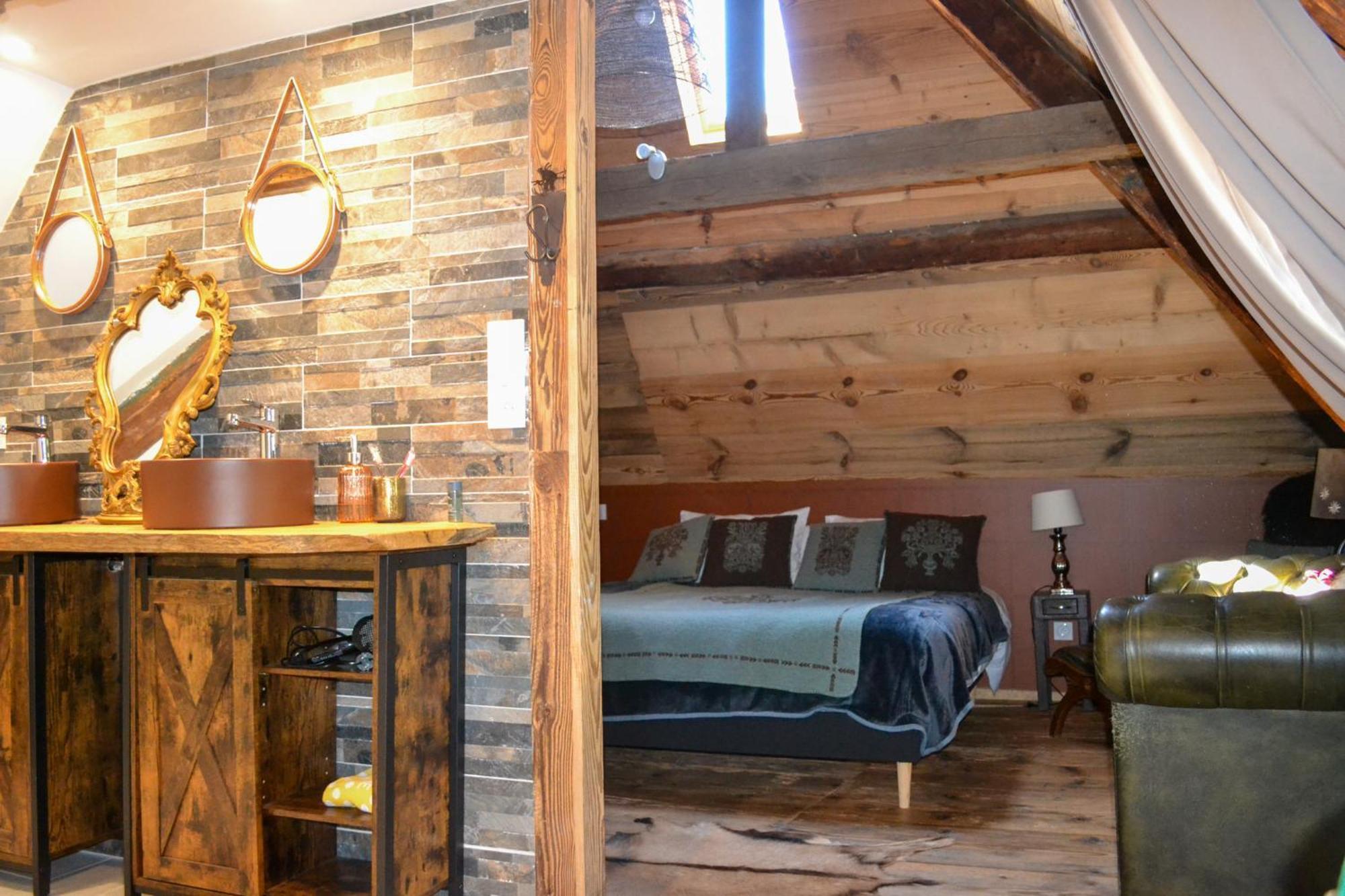 A Nouste Chambres D'Hotes Et Gite Only Adults كامبان المظهر الخارجي الصورة