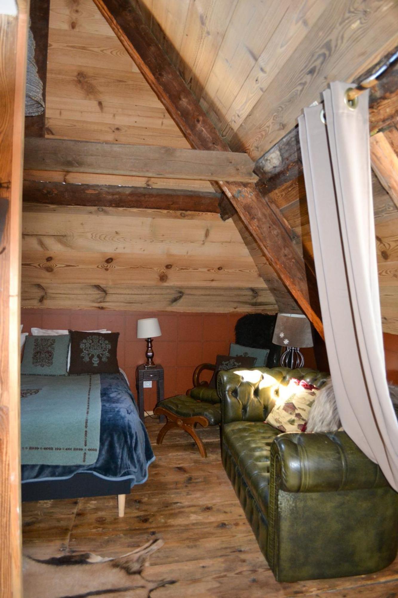 A Nouste Chambres D'Hotes Et Gite Only Adults كامبان المظهر الخارجي الصورة